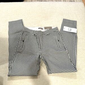 Skinny ankle black and white pant